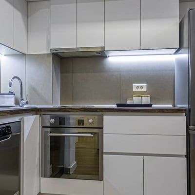 Miete einer komfortablen 2-Zimmer-Wohnung, 43 m², Zvezdara, Belgrad, Serbien